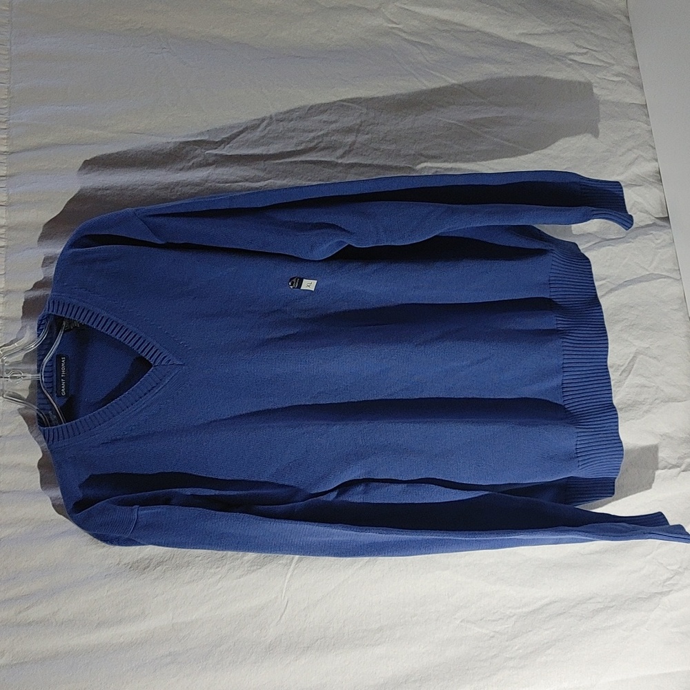 Grant Thomas V-neck Sweater